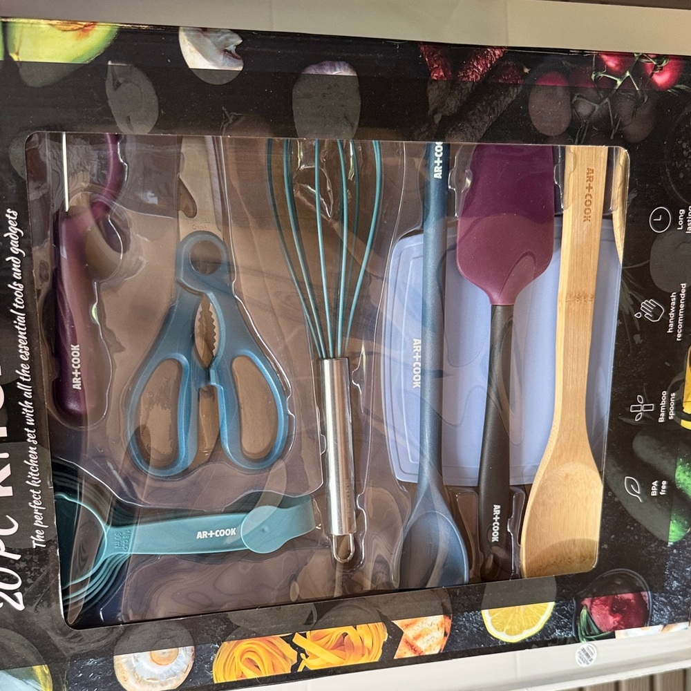 R+Co Essential Kitchen Utensil Set - Teal and Purple